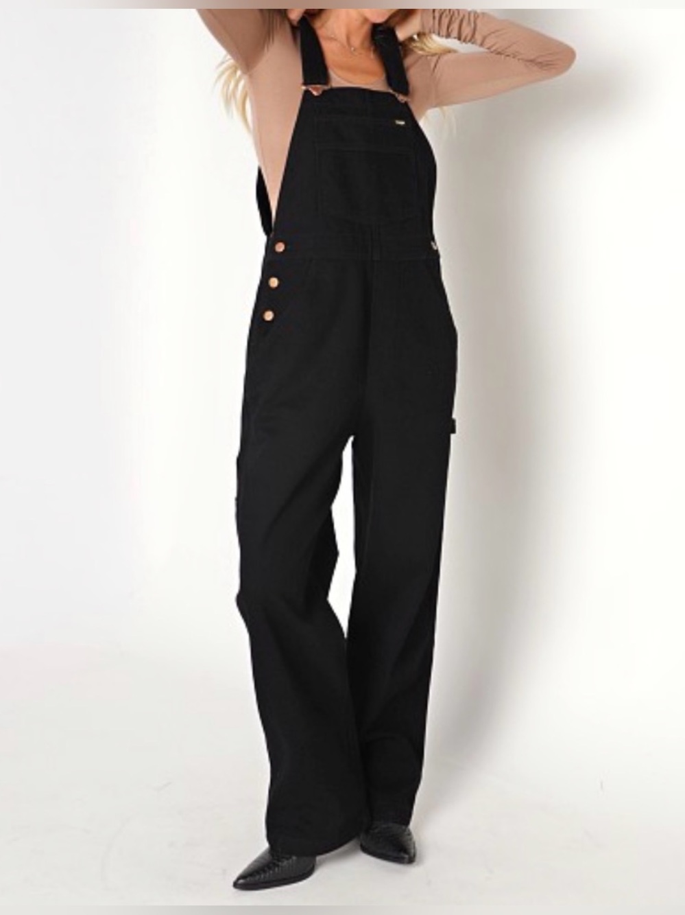 Wrangler Straight Leg Overalls in Black - Size M